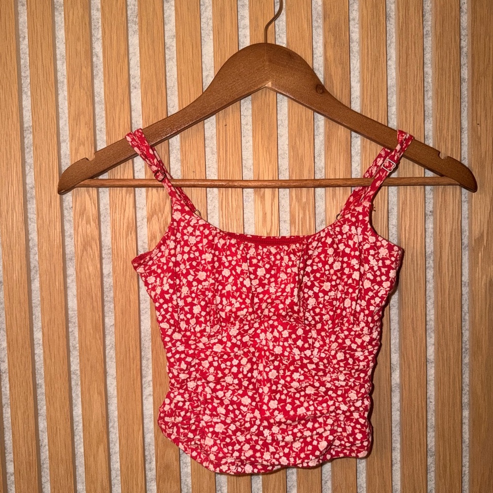 Hollister Red and White Floral Tank Top